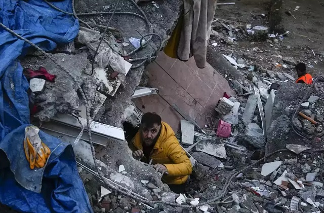 टर्की-सिरियामा भूकम्प, २० हजारभन्दा बढीको मृत्यु ! हिमपातका कारण उद्धारमा समस्या