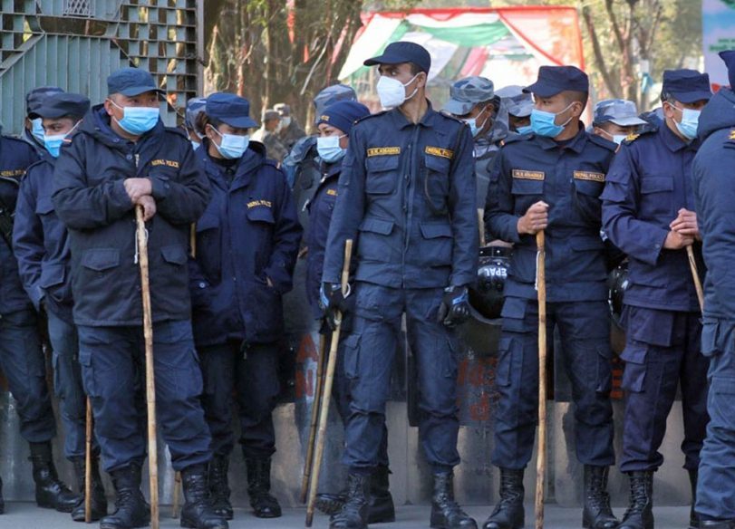 महाशिवरात्रीको अवसरमा पशुपति क्षेत्रको सुरक्षामा  कडाई एसपीको कमान्डमा ३५ सय प्रहरी परिचालन।