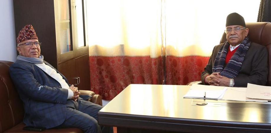 प्रधानमन्त्री पुष्पकमल दाहाल ‘प्रचण्ड’ र एकीकृत समाजवादीका अध्यक्ष माधवकुमार नेपालबीच भेटवार्ता