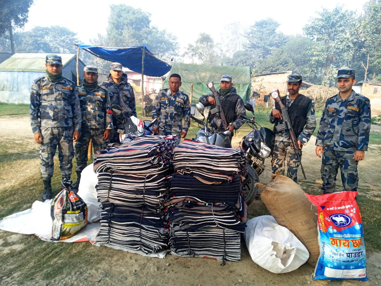 पश्चिम नवलपरासीमा सशस्त्र प्रहरीद्वारा अबैध सामानहरु धमाधम नियन्त्रणमा