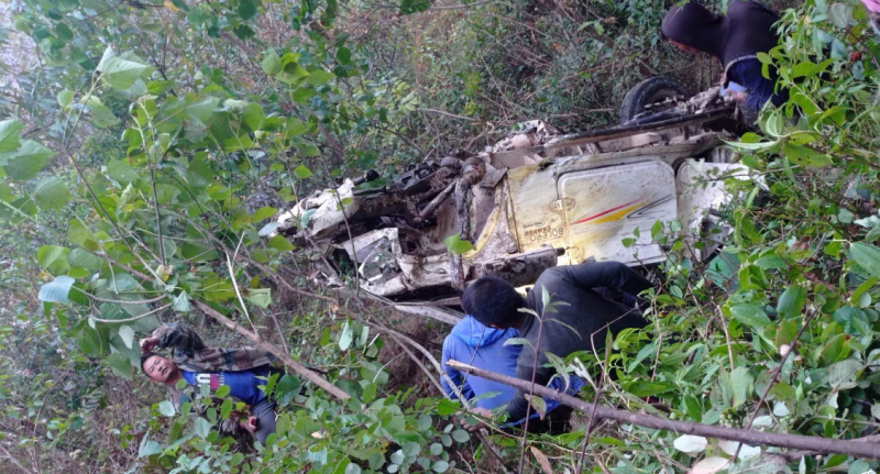 गुल्‍मीमा बोलेेरो जिप दुर्घटना, एक घाइते