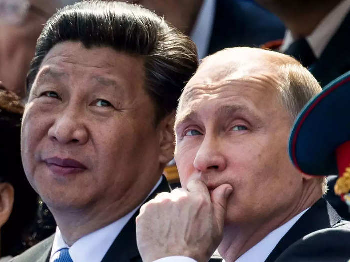 चिनियाँ राष्ट्रपति जिनपिङ आज रुस पुग्दै छन् ‘अत्यन्त घनिष्ट  मित्र’ पुटिनलाई भेट्न, के युक्रेन युद्ध अन्त्य हुन्छ?