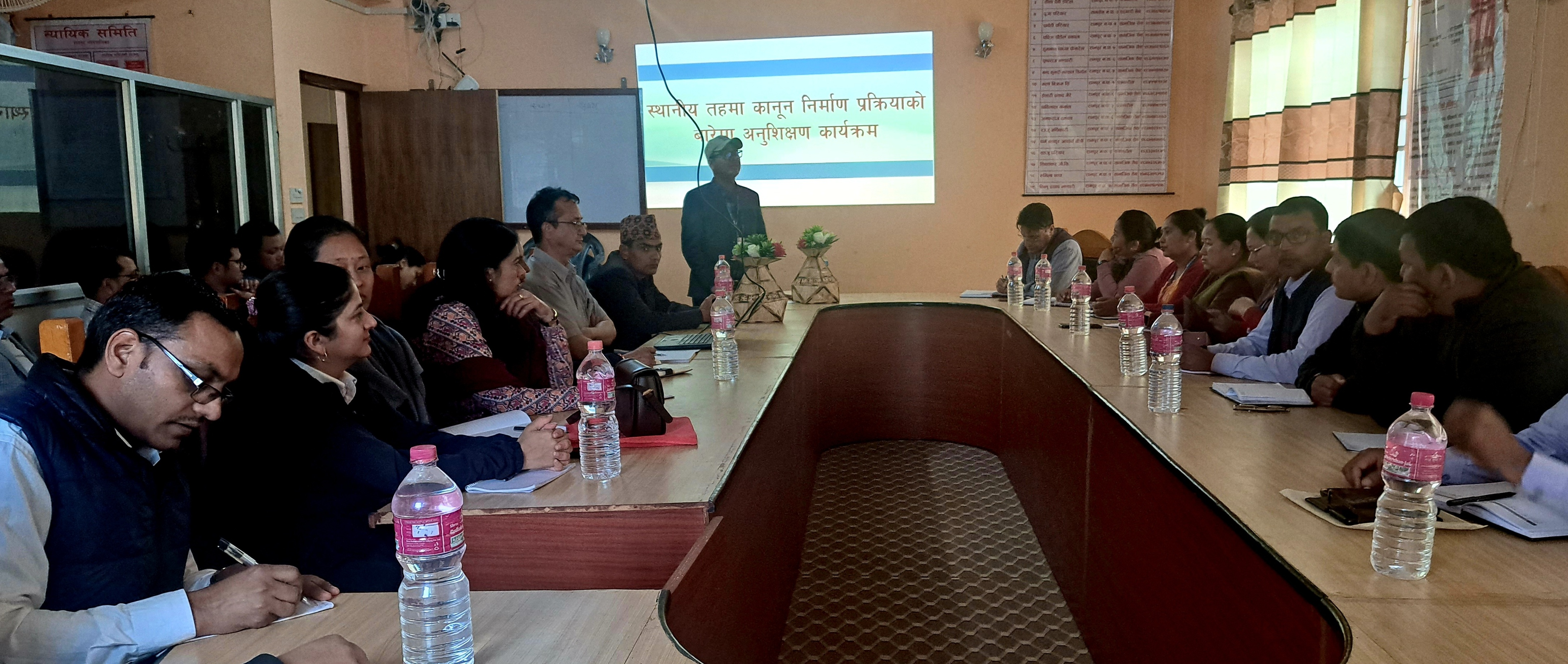 स्थानीय तहमा कानुन निर्माण प्रक्रिया सम्बन्धि अनुशिक्षण कार्यक्रम रामपुर पाल्पामा सम्पन्न