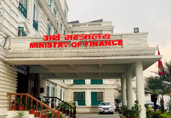 आजबाट नयाँ आर्थिक वर्ष सुरु, के-केमा बढ्यो शुल्क ?