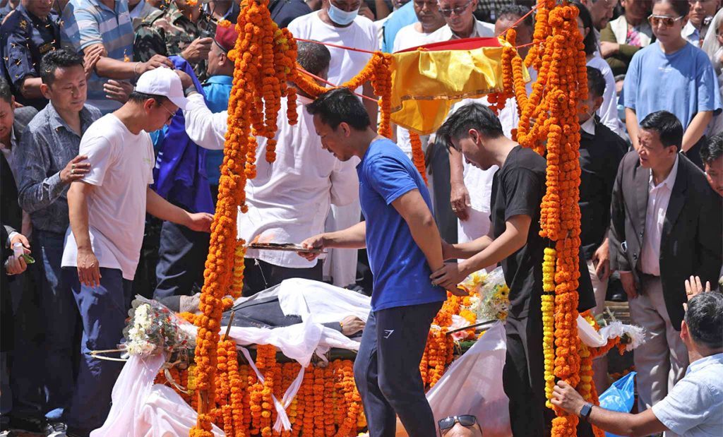 संविधानसभा अध्यक्ष तथा नेकपा एमालेका उपाध्यक्ष सुवास नेम्वाङको राजकीय सम्मानका साथ पशुपति आर्यघाटमा अन्त्येष्टि