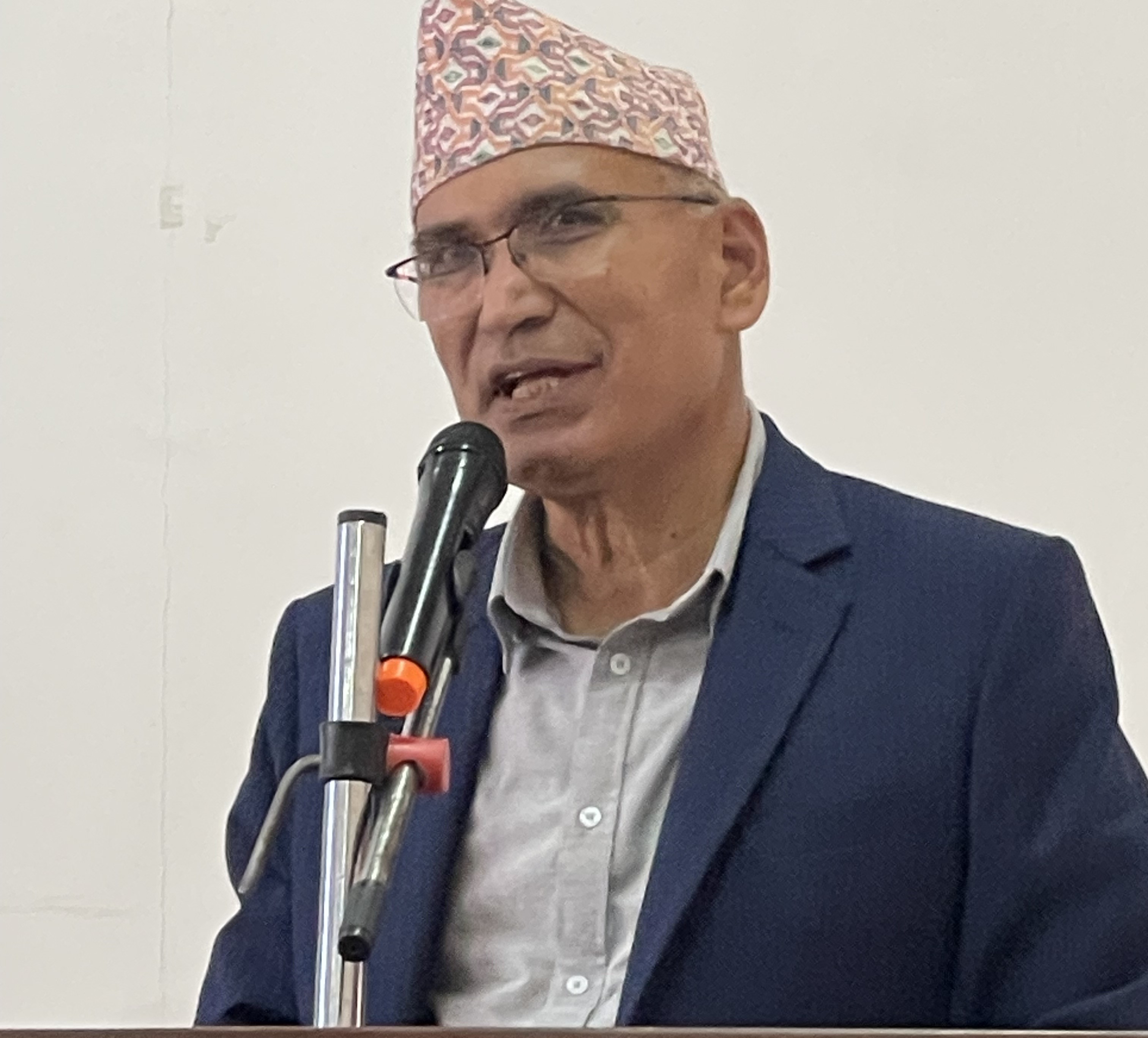 बिचार र सिद्धान्तमा  प्रष्ट नभएका दलको पछाडी नलाग्नुस -  उपाध्यक्ष पौड्याल