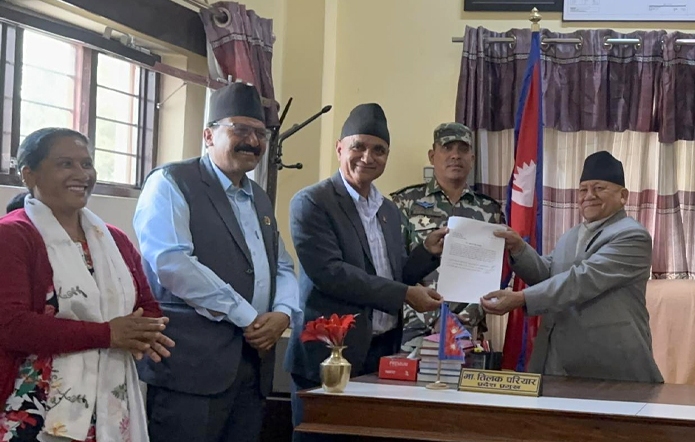 कर्णाली प्रदेशको मुख्यमन्त्रीमा नेकपा एमाले कर्णाली प्रदेश संसदीय दलका नेता यामलाल कँडेल नियुक्त