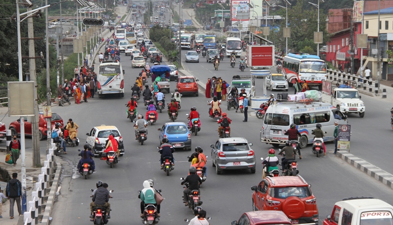 काठमाडौं उपत्यकामा चहलपहल बढ्यो