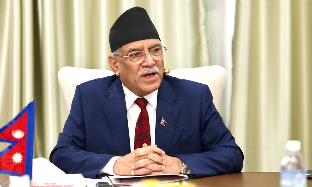 प्रचण्डसहित १३ जनाविरुद्ध लडाकू शिविरमा भ्रष्टाचार गरेको भन्दै अख्तियारमा उजुरी