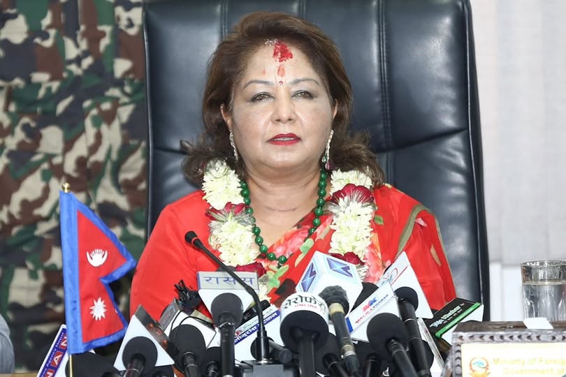 प्रधानमन्त्रीको चीन भ्रमणको तयारी गर्न परराष्ट्रमन्त्री चीन जादै