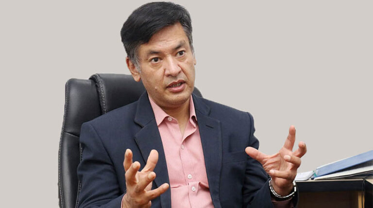 विद्युत् प्राधिकरणको कार्यकारी निर्देशकमा हितेन्द्रदेव शाक्य नियुक्त