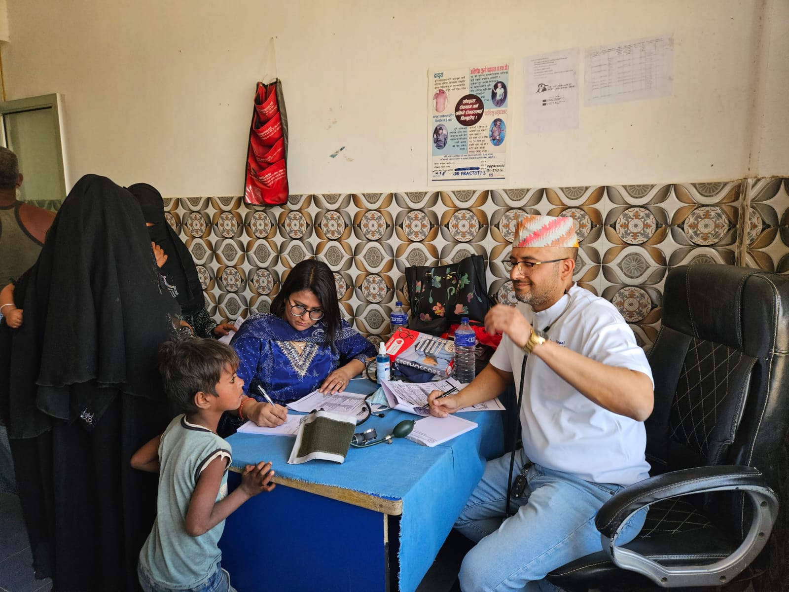 निःशुल्क स्वास्थ्य शिविरबाट ५ सय ३२ जना नरैनापुर वासी लाभान्वित