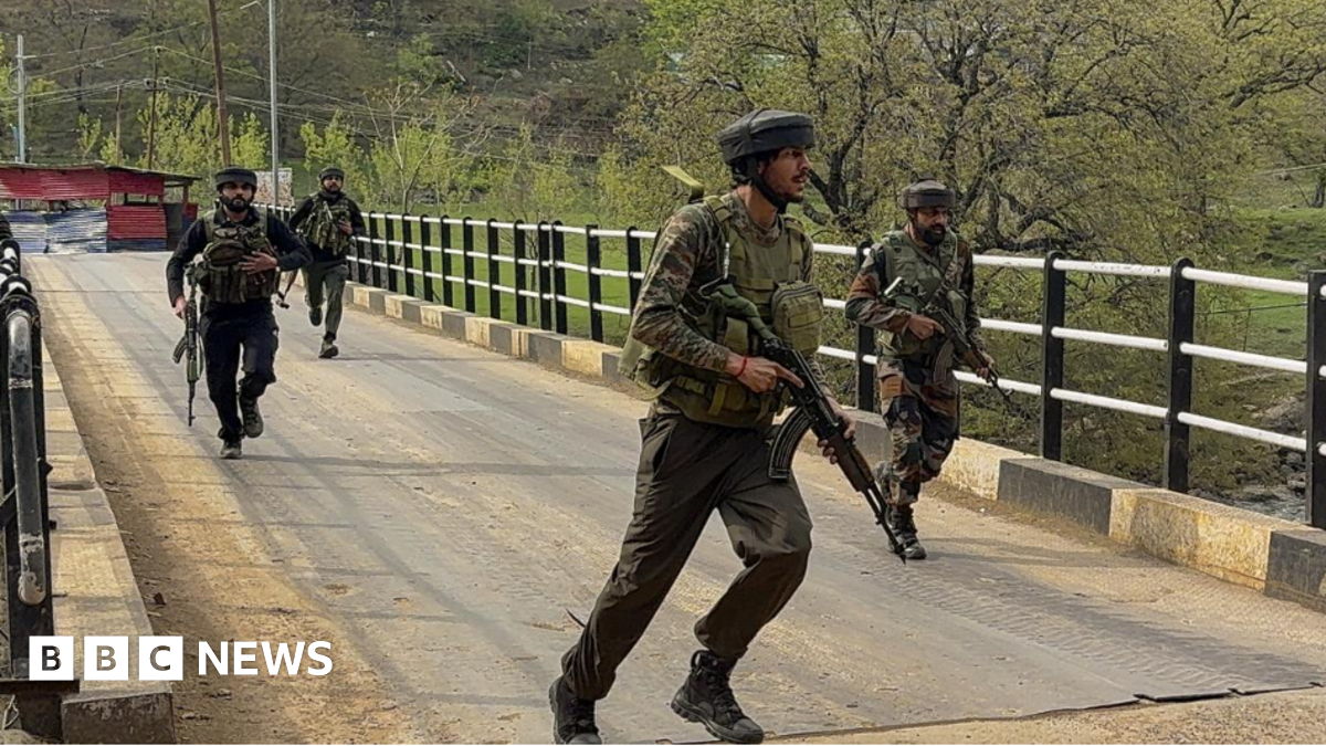 जम्मू-कश्मीर आक्रमण अपडेटः एक नेपालीसहित २८ जनाको मृत्यु