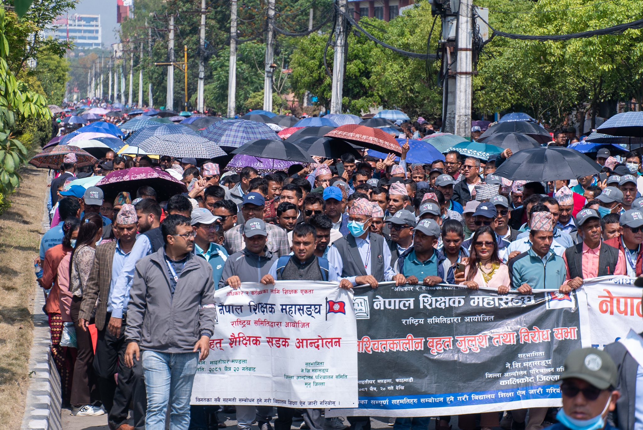 शिक्षकहरुलाई फेरि वार्तामा बोलाइयो ,भोलि बिहान साढे ७ बजे आउन आग्रह