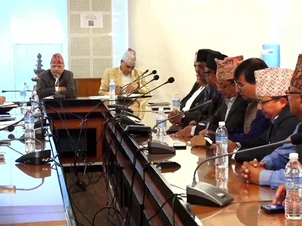 शिक्षामन्त्री र शिक्षक महासंघबीच सुरु भयो वार्ता