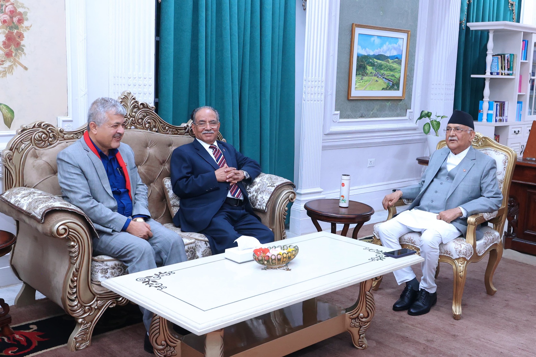 प्रधानमन्त्री र माओवादी अध्यक्षबीच भैटवार्ता