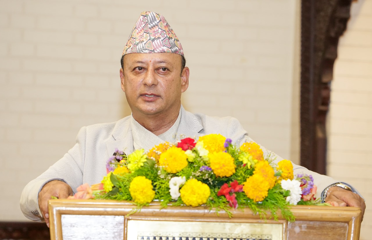 विद्युत विद्येयकलाई एक महिनाभित्र संसदबाट पास गर्नेगरी सरकारले काम गरिरहेको छ : उर्जामन्त्री खड्का