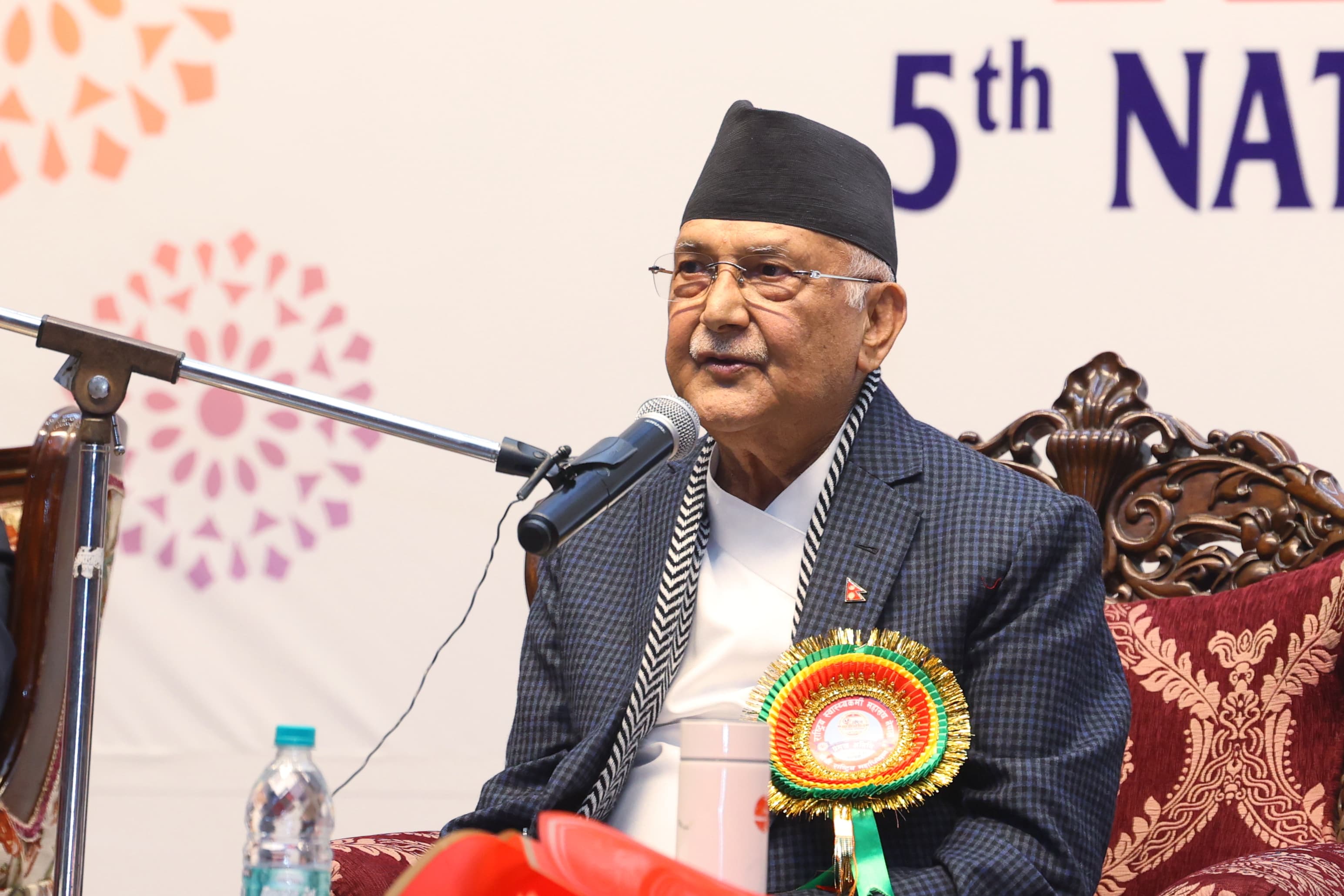 राजतन्त्रमा विकास र सुशासन भएन त्यसैले गणतन्त्र आएको हो : ओली