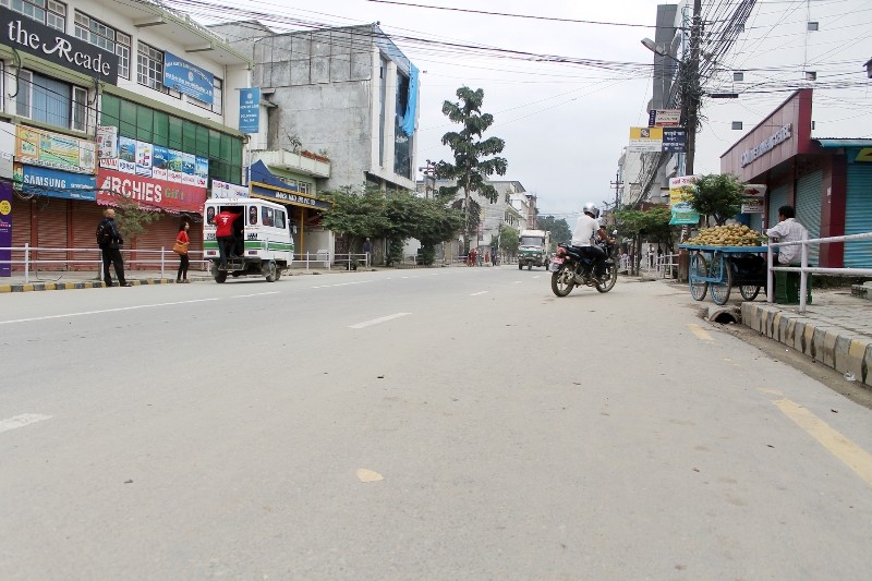 आजदेखि देशभर अनिश्चितकालीन यातायात बन्दको घोषणा, यात्रु अलपत्र