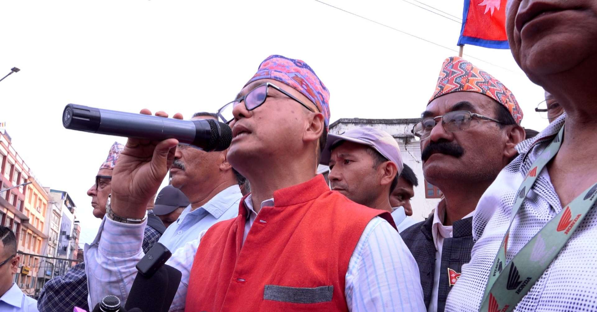 भ्रम जालबाट मुक्त हुन ‘प्रचण्ड’लाई राजेन्द्र लिङ्देनको चेतावनी