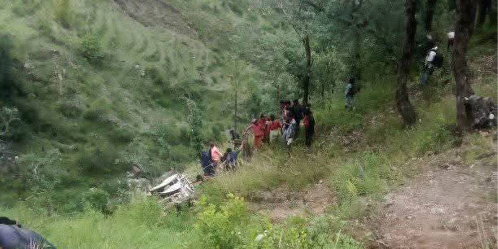 डोटीमा जिप दुर्घटना तीन जनाको मृत्यु, पाँच घाइते