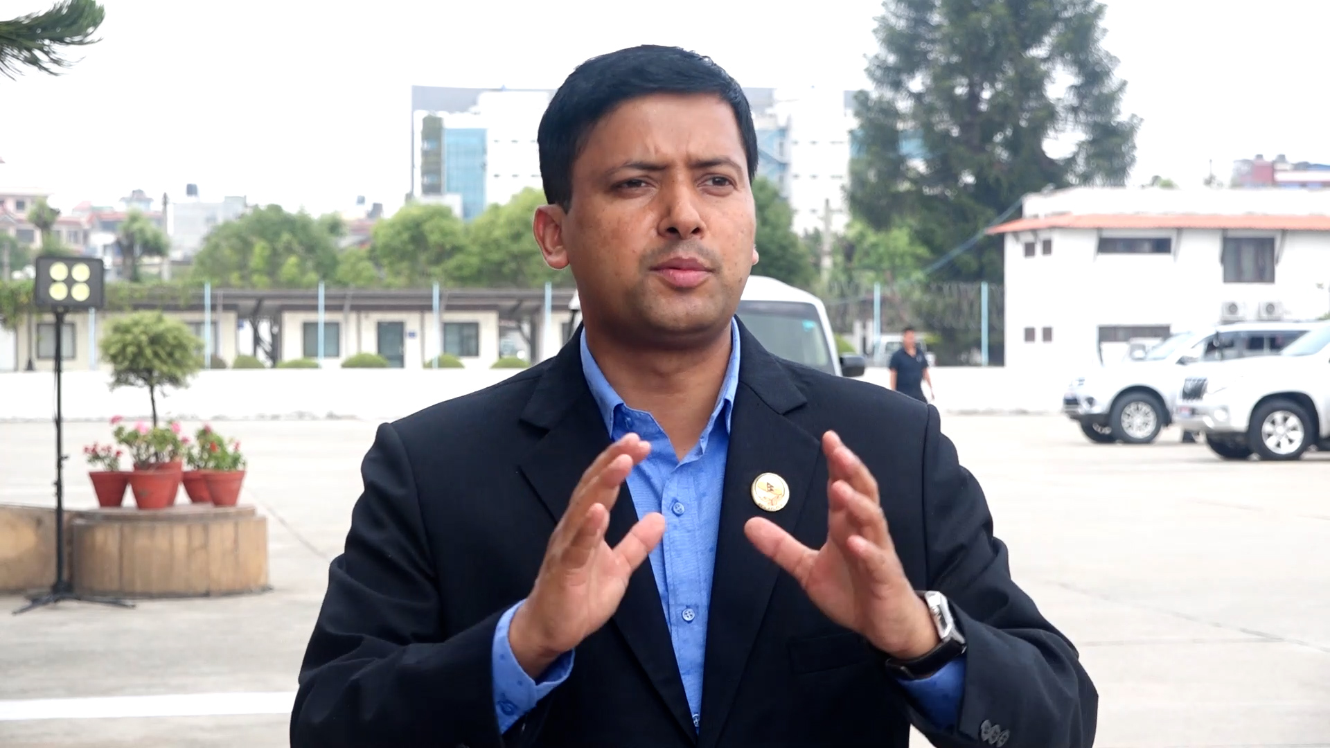 पाँच दिनभित्र ‘भिजिट भिसा’ प्रकरणबारे छानबिन संयन्त्र बन्छ : महेश बर्तौला