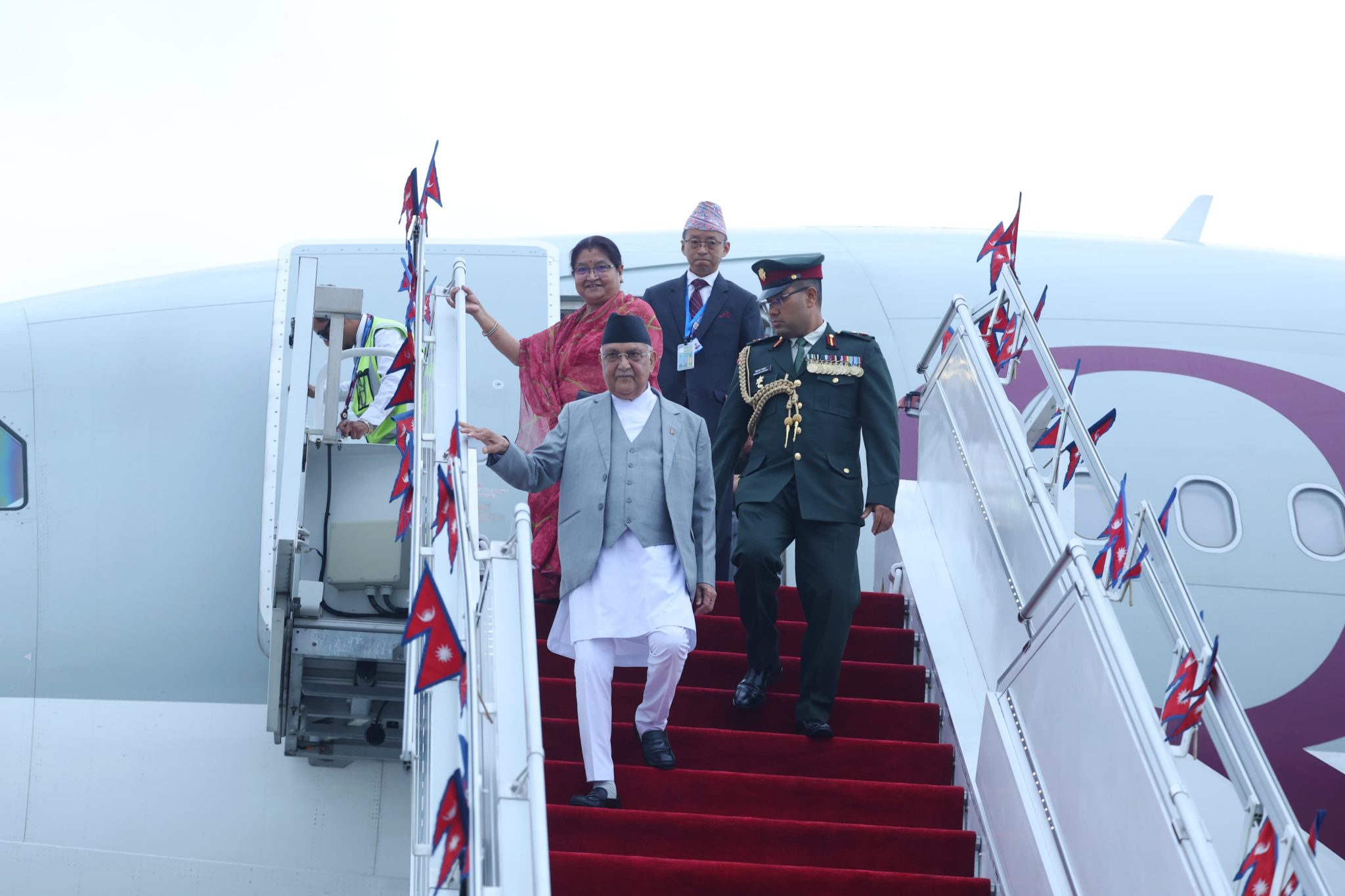 स्‍पेनबाट प्रधानमन्त्री ओली स्वदेश फिर्ता