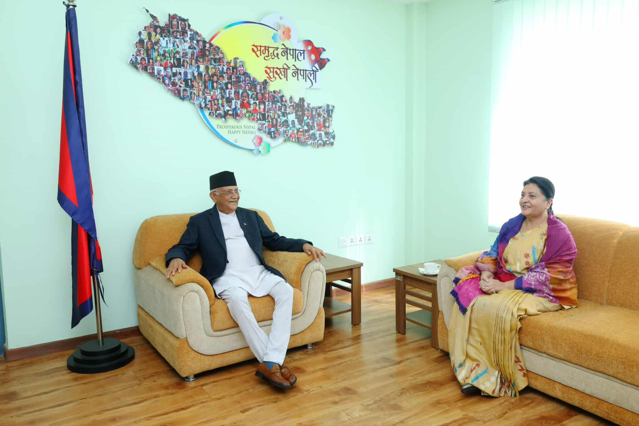 एमालेका अध्यक्ष ओली र पूर्वराष्ट्रपति भण्डारीबीच भेटवार्ता