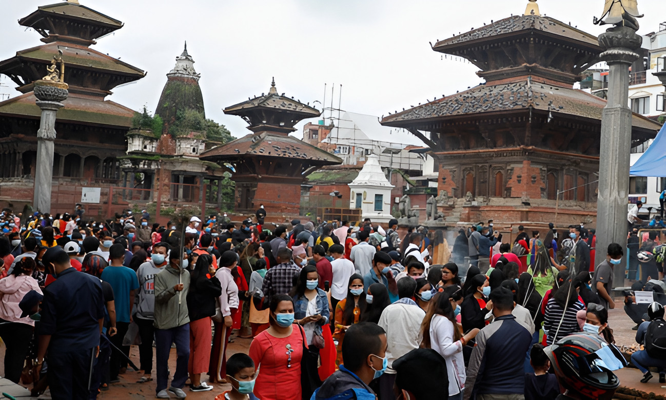 आज श्रीकृष्ण जन्माष्टमी मनाइँदै, देशभरका श्रीकृष्णमन्दिरमा बिहानैदेखि भक्तजनको घुइँचो