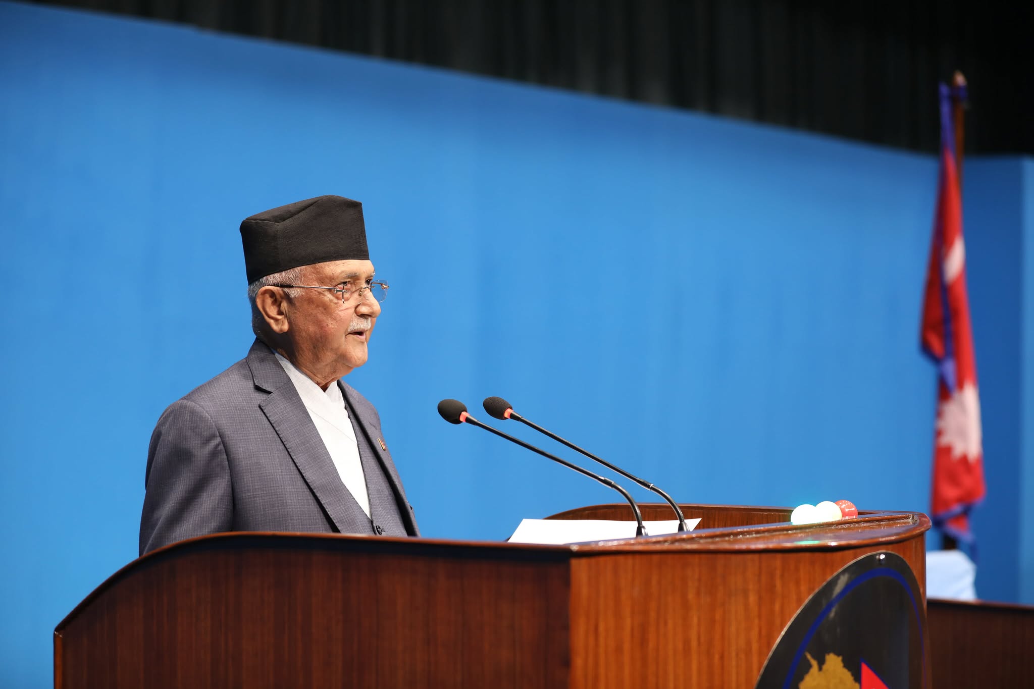 प्रतिनिधिसभाको बैठक बस्दै, प्रधानमन्त्रीले सांसदका प्रश्नको जवाफ दिने