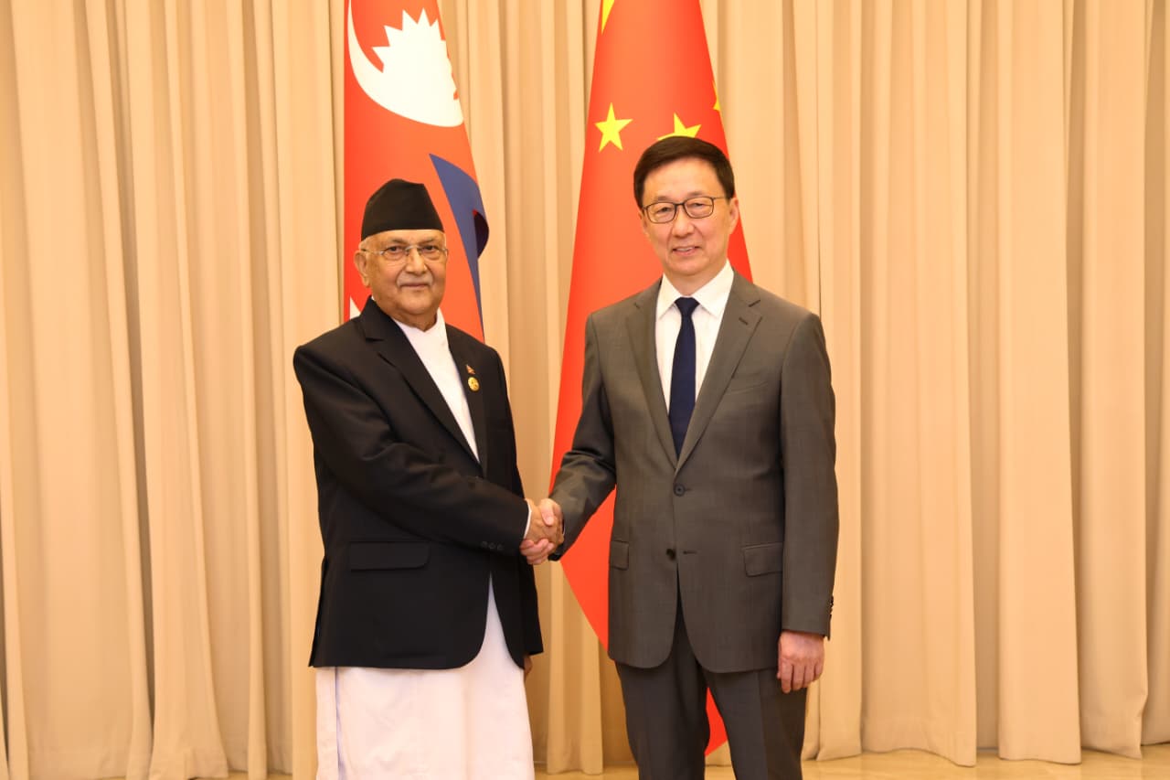 प्रधानमन्त्री ओली र चिनियाँ उपराष्ट्रपति हानबीच भेटवार्ता
