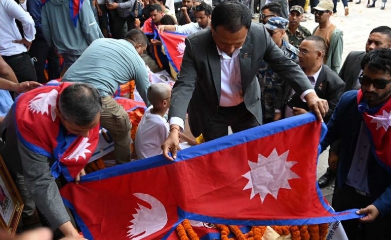 जेनजी आन्दोलनका  सहिदहरूको राष्ट्रिय सम्मान सहित अन्त्येष्टि