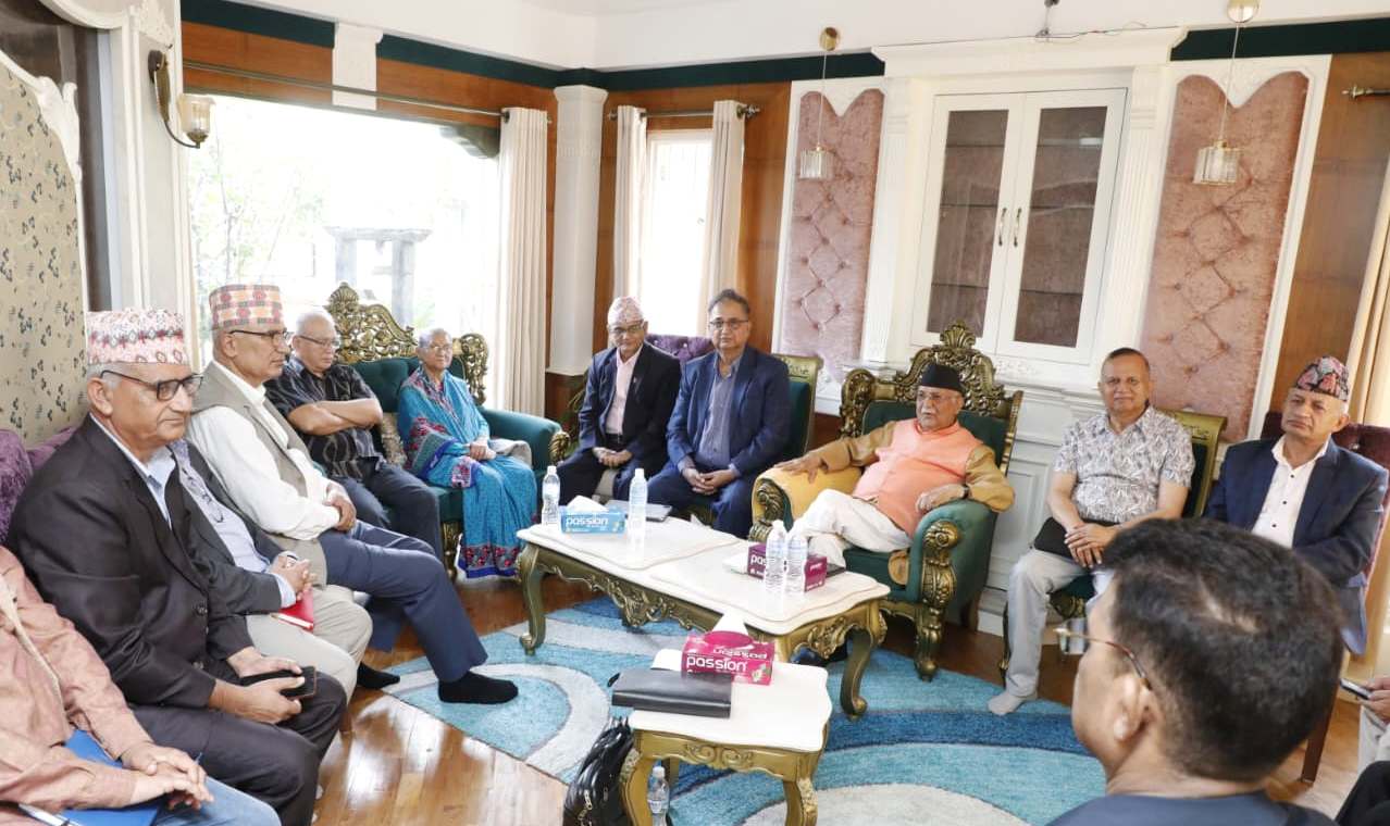 ओलीसहित पाँच जनाको पासपोर्ट रद्द गर्ने सरकारको निर्णयमाथि एमालेको गम्भीर आपत्ति