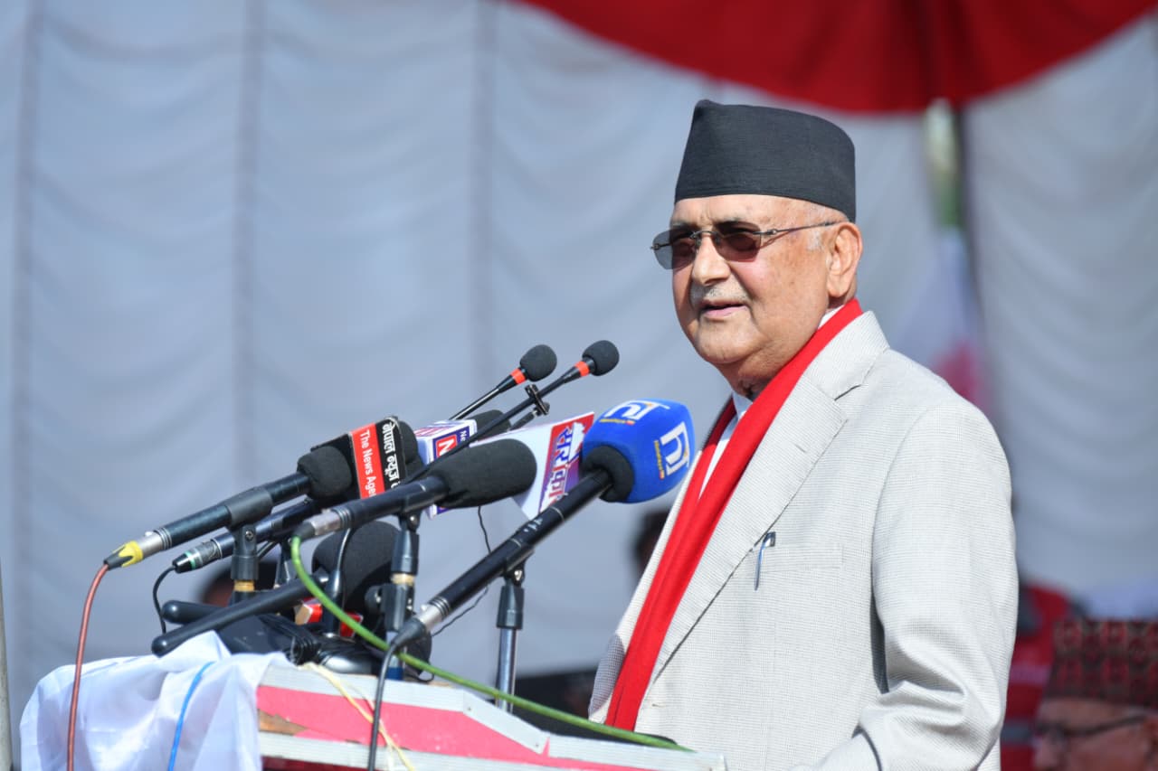 देशमा आतंक छ, शान्तिको पक्षमा उभिएकोमा सरकार रिसाएको छ : ओली