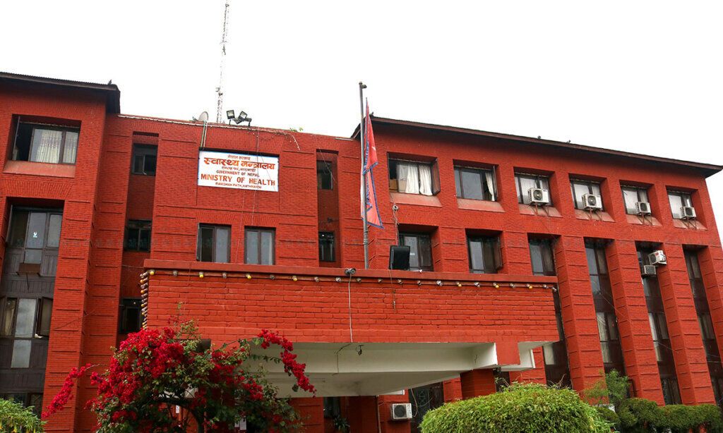 स्वास्थ्य कर्मीहरूको पारिश्रमिकसम्बन्धी माग सम्बोधन गर्न समिति गठन