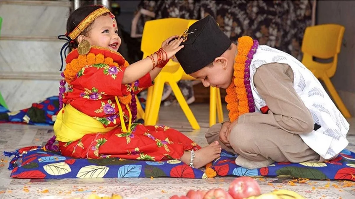 आज भाइटीका सप्तरंगी टीका लगाएर मनाउँदै, टीकाको उत्तम साइत बिहान ११ः३९ बजे