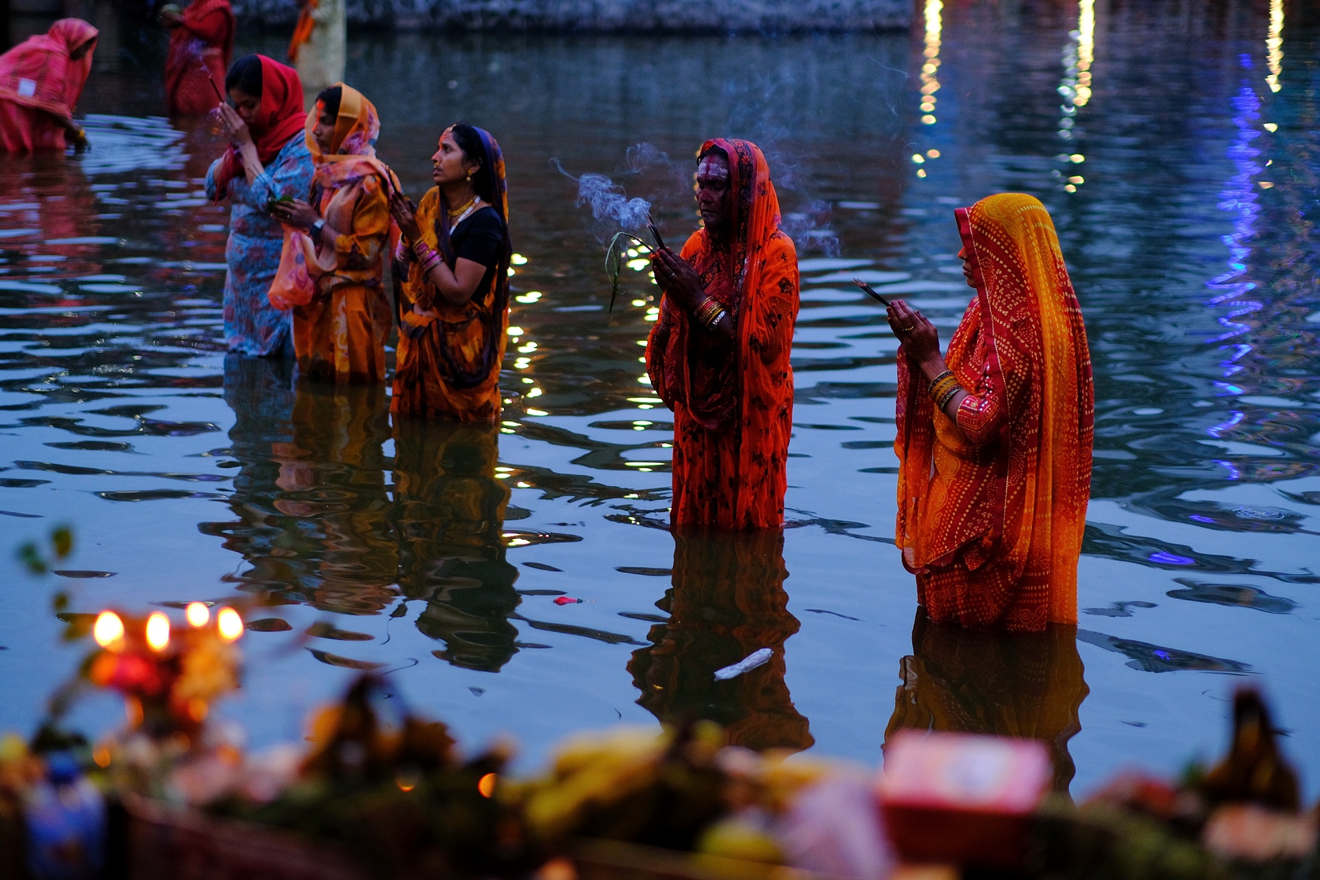 उदाउँदो सूर्यलाई अर्घ्य दिएर छठपर्व सम्पन्न