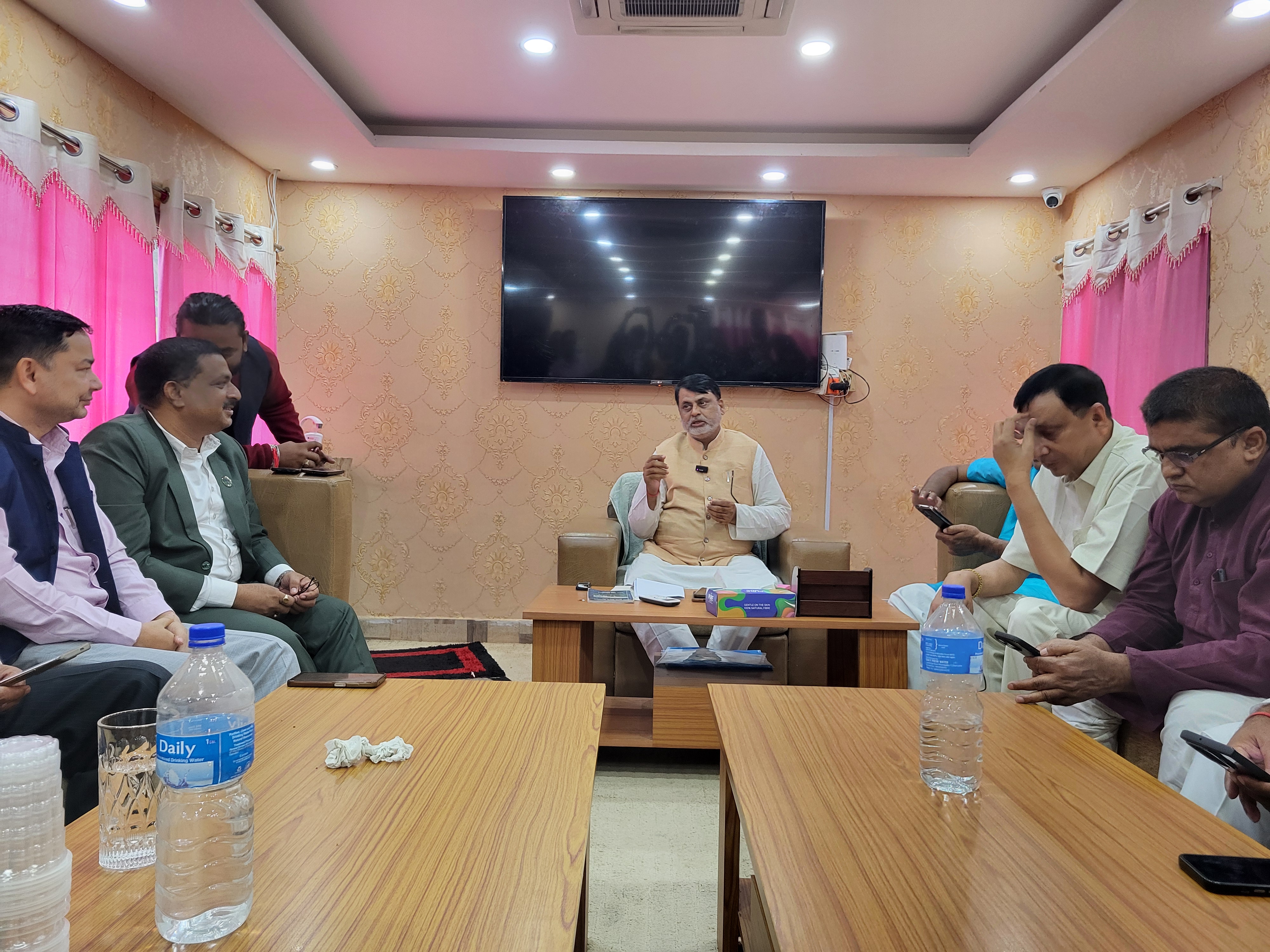 मुख्यमन्त्री नियुक्तिबिरुद्ध सर्वोच्चमा जाने सात दलको निर्णय