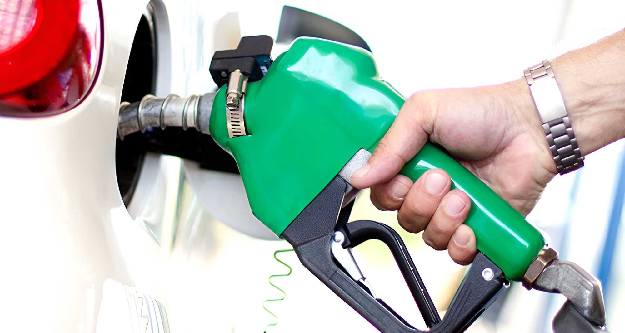 पेट्रोल र डिजेलको मूल्य बढ्यो