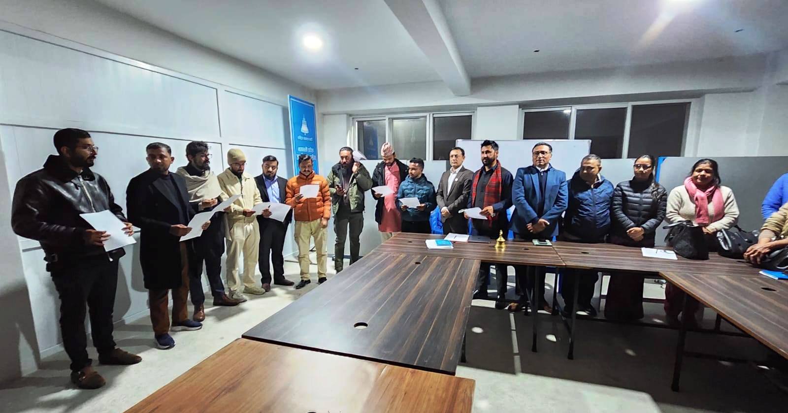 रास्वपामा चार पदाधिकारी थपिने, सात केन्द्रीय सदस्य थपिए, अब महामन्त्री २ जना