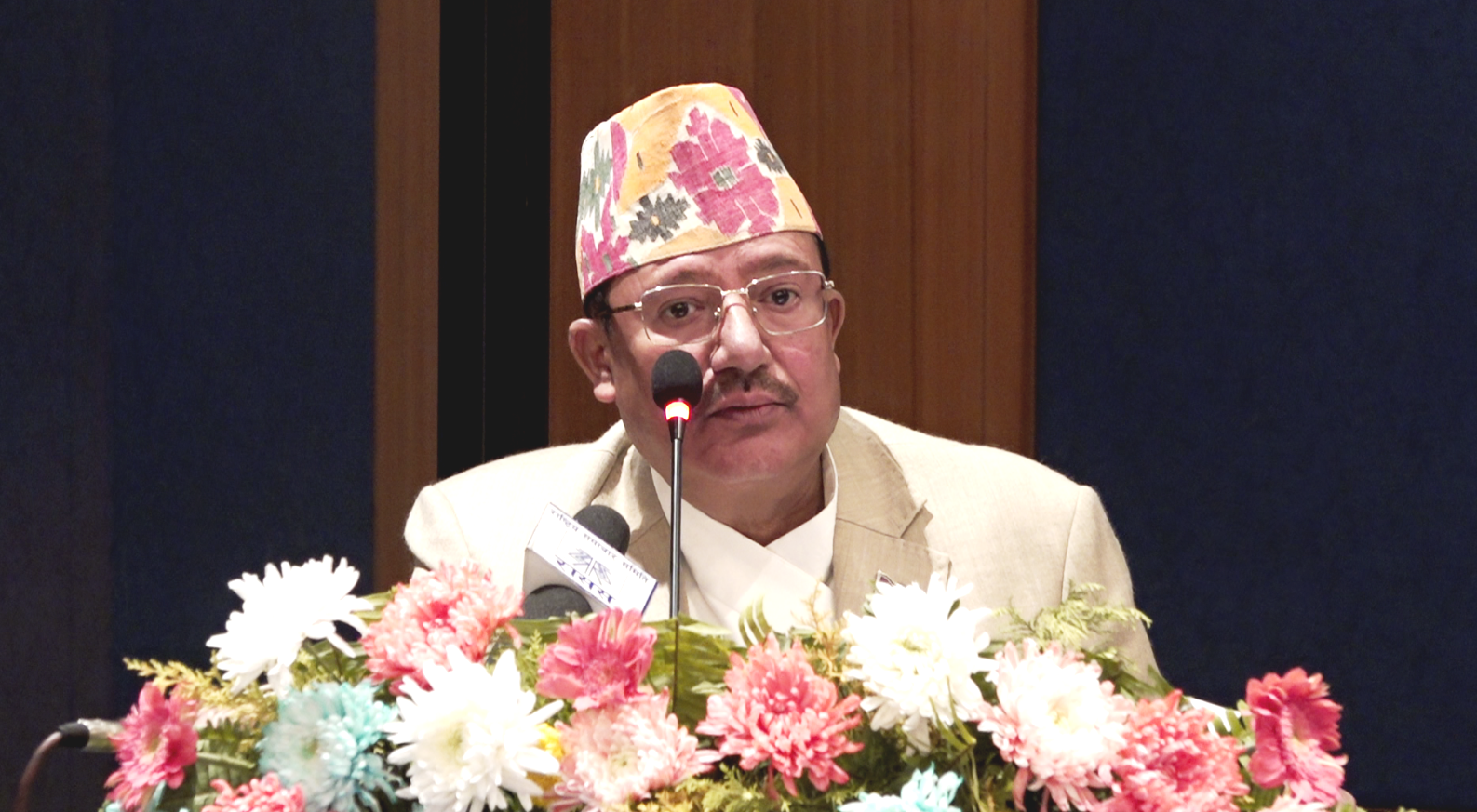 निर्वाचनमा सुरक्षाको विषयलाई लिएर सरकार असाध्यै सचेत छ : प्रमुख आयुक्त भण्डारी
