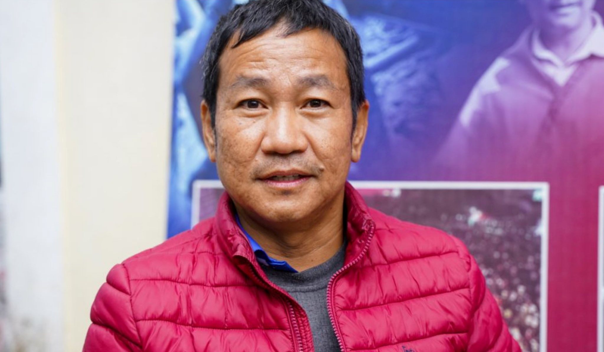 हर्क साम्पाङविरुद्ध निर्वाचन आयोगमा पर्‍यो उजुरी