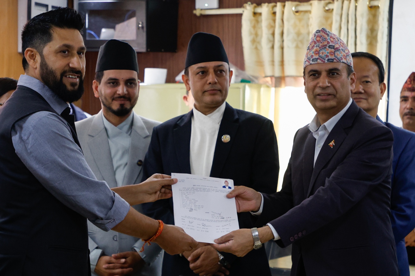 सभामुखमा रास्वपा उपसभापति अर्यालको उम्मेदवारी दर्ता