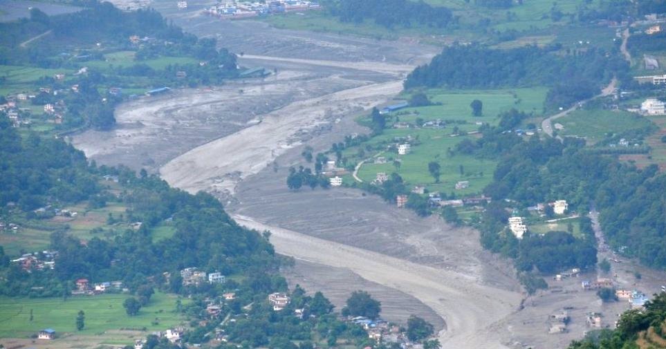 भोटेकोशीमा पुनः बाढी, मुग्लिनसम्म उच्च सतर्कता अपनाउन आग्रह