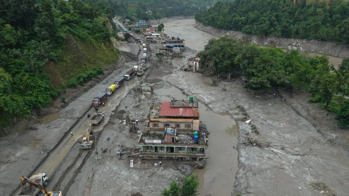 बाढीपीडितको स्वास्थ्य उपचारका लागि डेढ करोड सहयोग