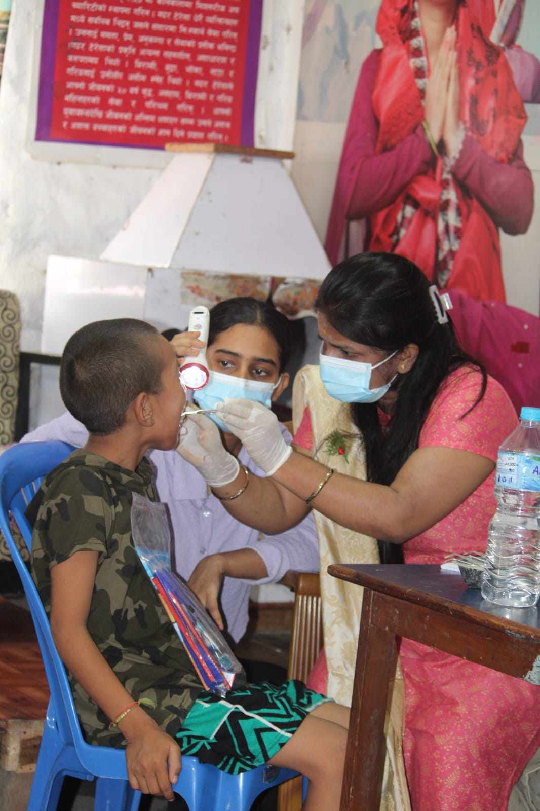 गोपाल नीना फाउण्डेसनद्वारा निःशुल्क स्वास्थ्य सेवा र आश्रितहरुलाई खाना